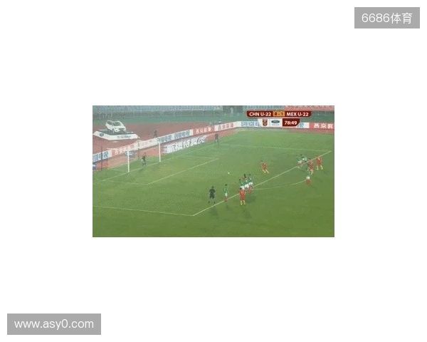 半场-U22国足0射门蒯纪闻险造对方乌龙 U22国足0-0乌兹别克斯坦 半场-U22国足0射门蒯纪闻险造对方乌龙 U22国足0-0乌兹别克斯坦